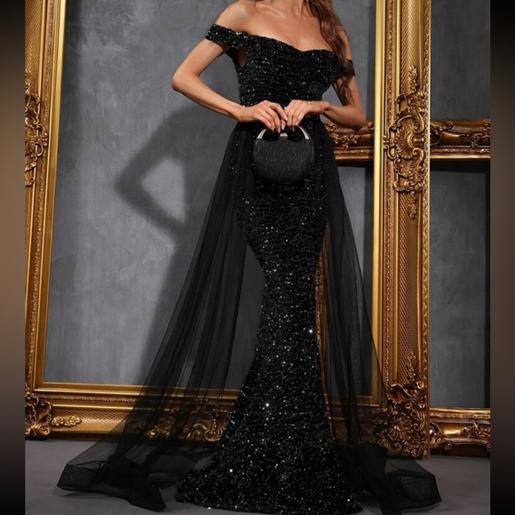 Luxe off shoulder mesh detail party formal prom wedding bridesmaids dress - Picture 5 of 6